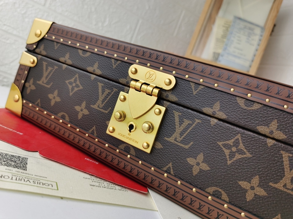 ルイヴィトンバッグ着用イメージ